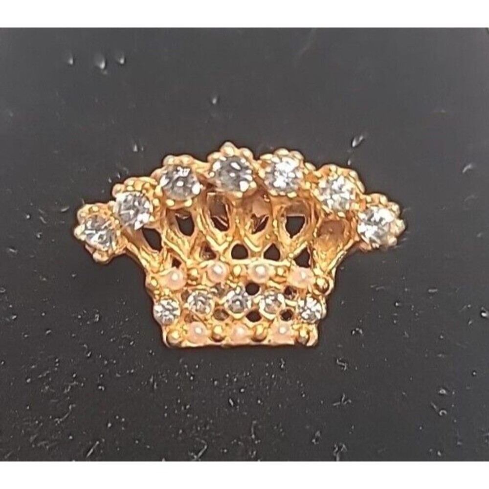 Vintage Jewel Crown Brooch Pin Gold Tone Girls Womans Queen
